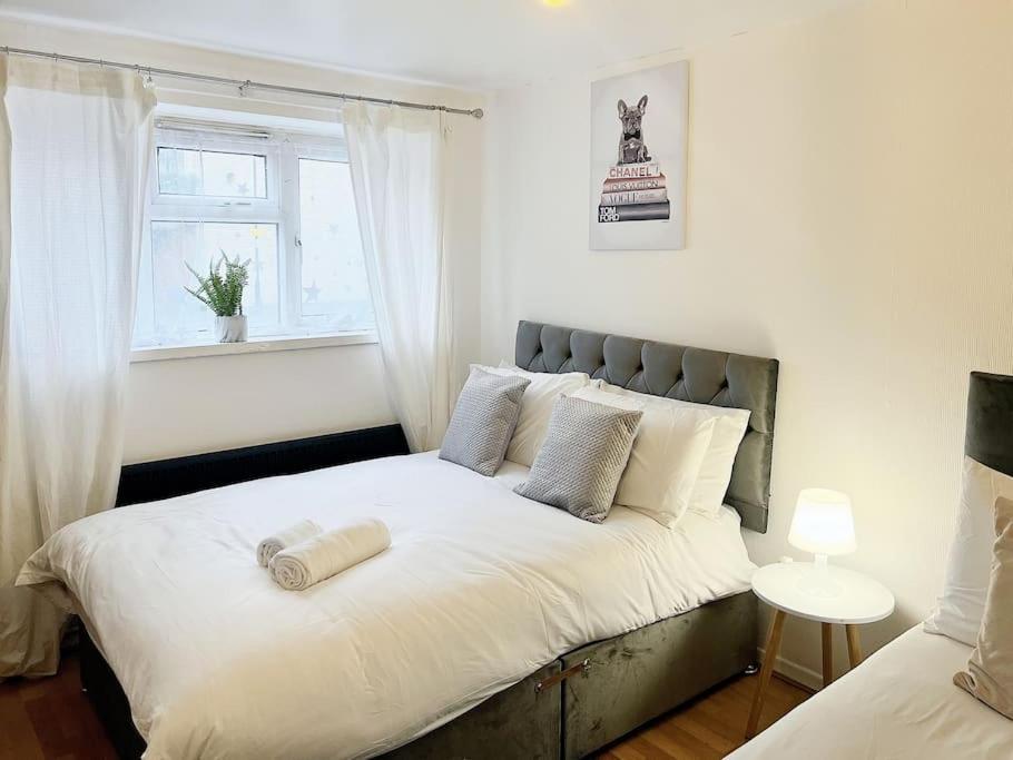 Cosy Croydon Apt Sleeps 5 Exterior foto